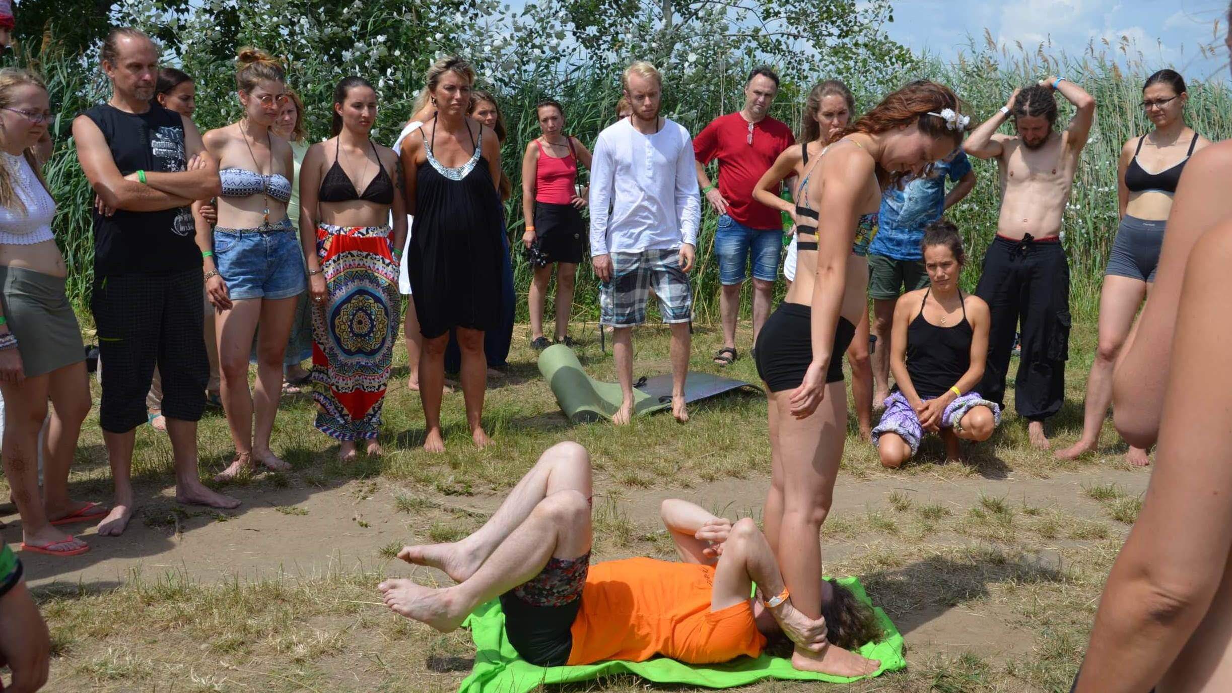 Workshop akrojógy na Festivalu radosti a života na Pálavě